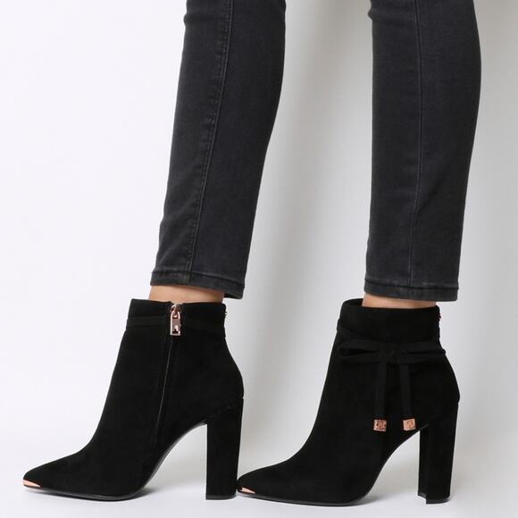 Ted Baker Women's Qatena Suede Pointed Toe High-Heel Booties size 39.5 8.5 - Picture 2 of 15